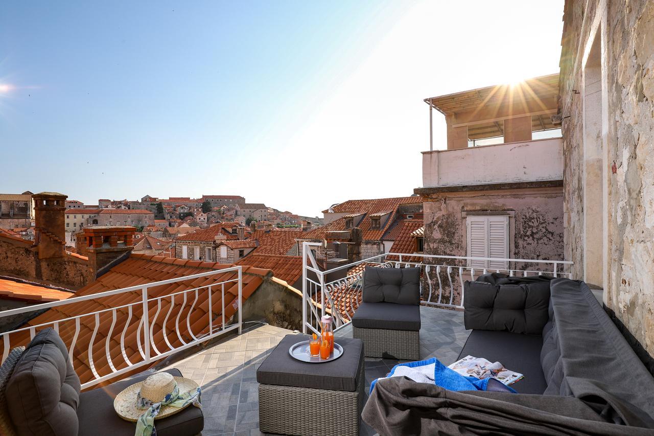Nina - Old Town Apartment *